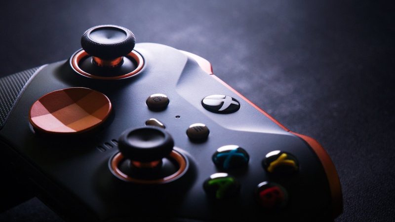 Playstation vs Xbox. Comparatie completa intre cele doua console de jocuri